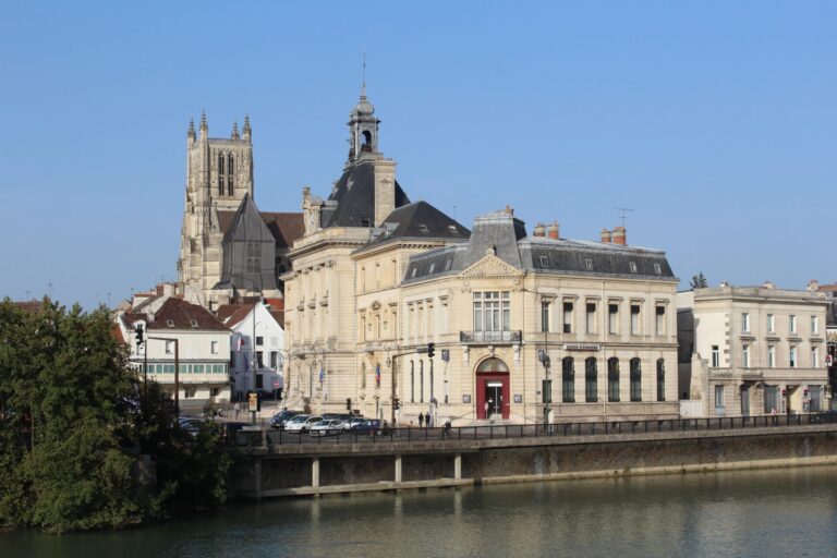 Hotel de ville de Meaux 77